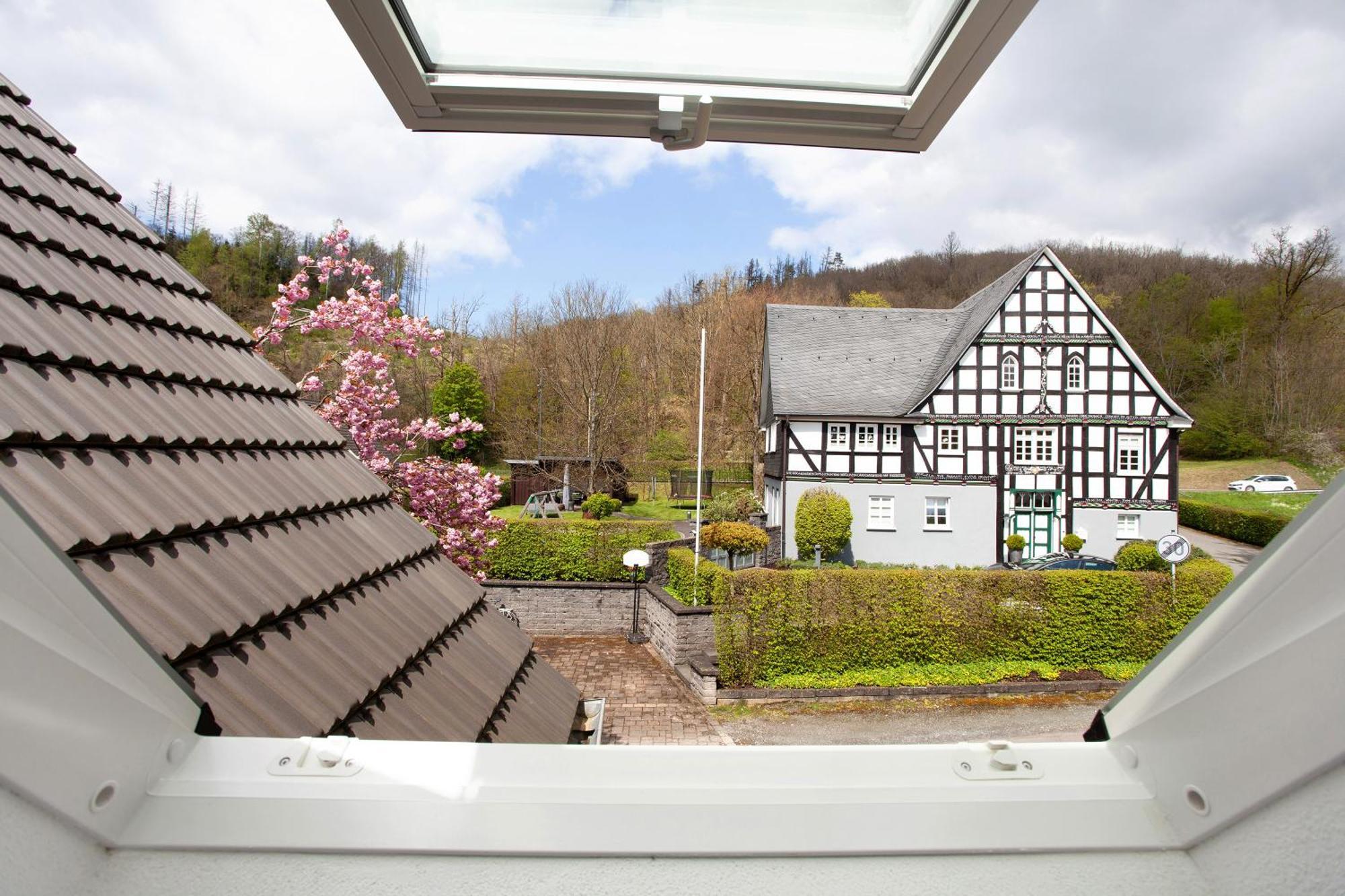 Gut Vasbach Ferienwohnungen Kirchhundem Buitenkant foto